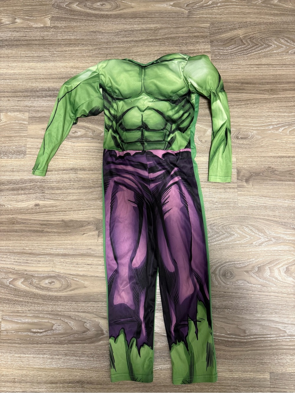 Size 5T H&M Hulk muscle costume